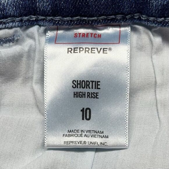 Express Denim Shorts Women's Repreve Stretch Shortie High Rise Frayed Blue Sz 10 - Picture 11 of 13